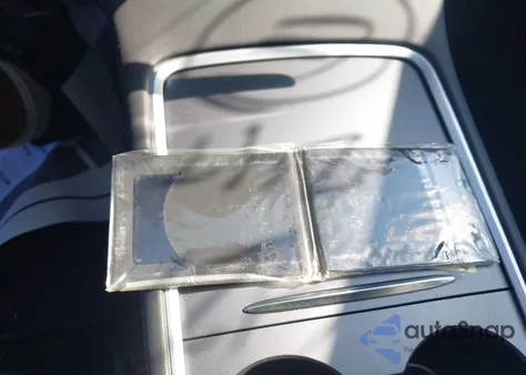 2024 Tesla Model Y Long Range Dual Motor All-Wheel Drive from USA, damaged, VIN 7SAYGDEE8RA290335